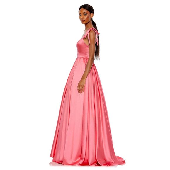 MAC DUGGAL TIE SHOULDER SWEETHEART BALLGOWN - Picture 4 of 10